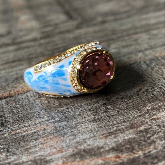 NEW Heirloom Collection Statement Ring - Picture 10 of 16